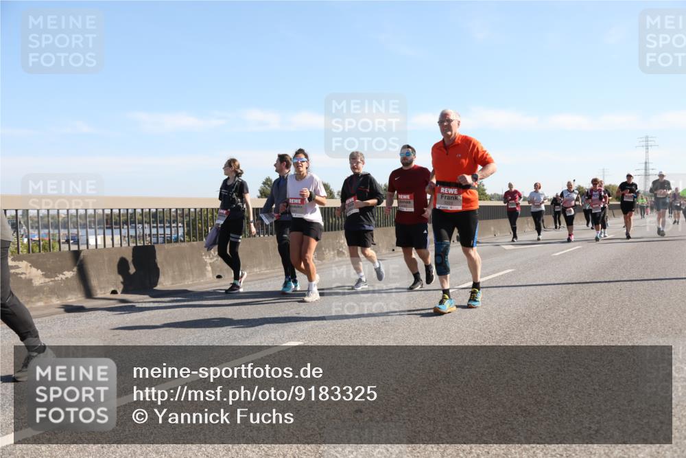 03.10.2025 - Köhlbrandbrückenlauf Yannick Fuchs http://msf.ph/oto/9183325 03.10.2025 11:27:13 Position 3  meine-sportfotos.de