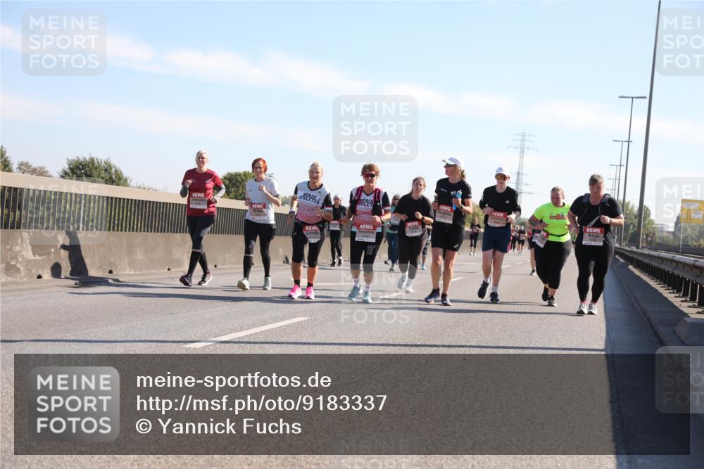 03.10.2025 - Köhlbrandbrückenlauf Yannick Fuchs http://msf.ph/oto/9183337 03.10.2025 11:27:16 Position 3 5445 meine-sportfotos.de