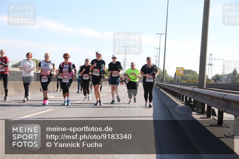 03.10.2025 - Köhlbrandbrückenlauf Yannick Fuchs http://msf.ph/oto/9183340 03.10.2025 11:27:16 Position 3 445 meine-sportfotos.de