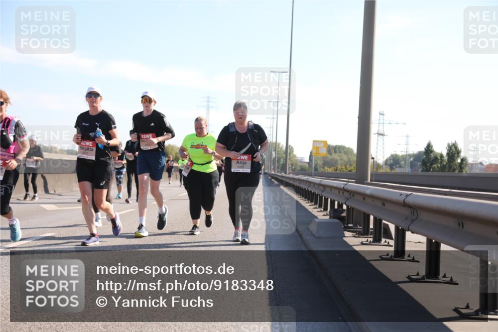 03.10.2025 - Köhlbrandbrückenlauf Yannick Fuchs http://msf.ph/oto/9183348 03.10.2025 11:27:18 Position 3 6257 meine-sportfotos.de