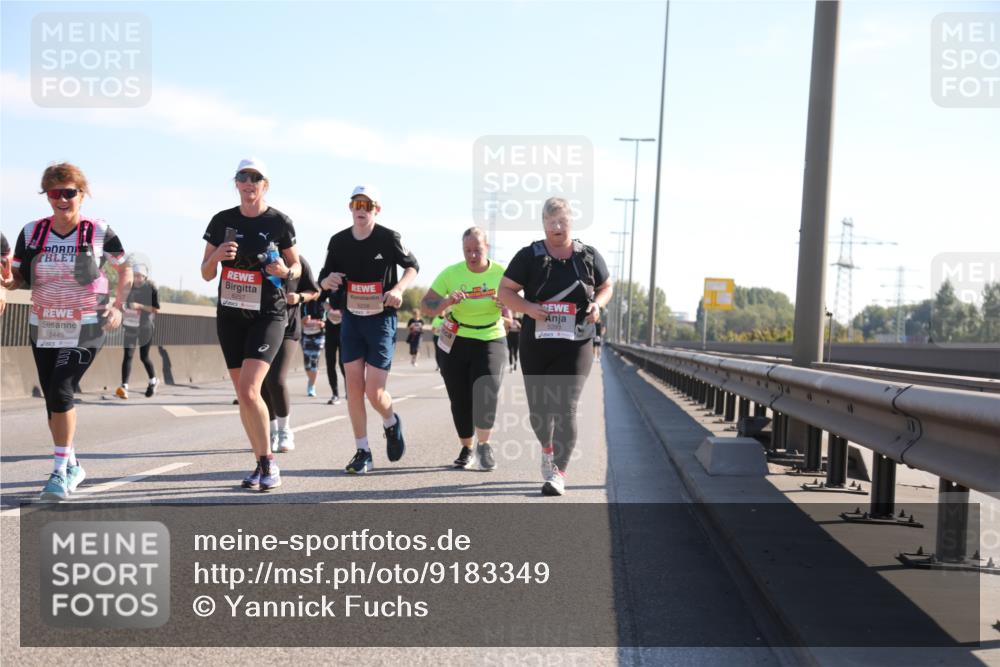 03.10.2025 - Köhlbrandbrückenlauf Yannick Fuchs http://msf.ph/oto/9183349 03.10.2025 11:27:18 Position 3 5445, 6257 meine-sportfotos.de