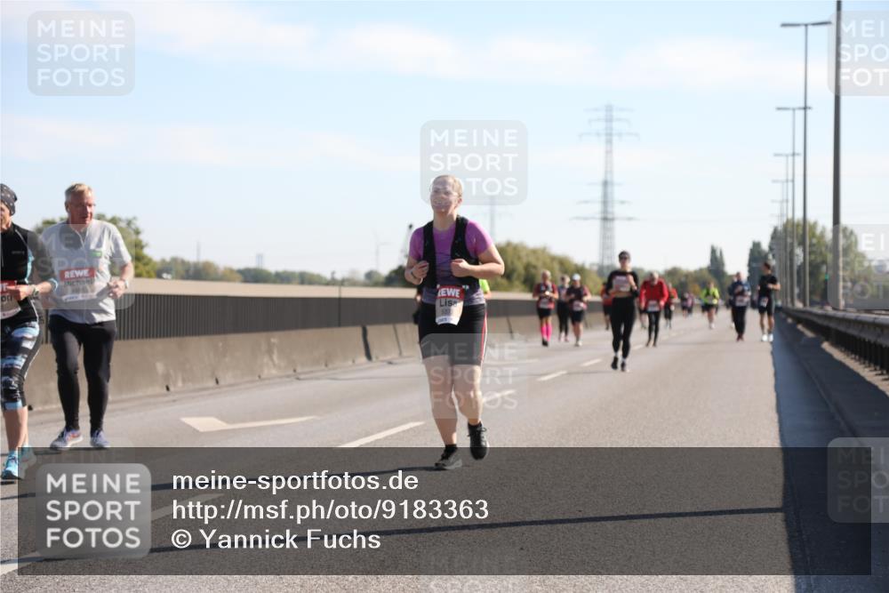 03.10.2025 - Köhlbrandbrückenlauf Yannick Fuchs http://msf.ph/oto/9183363 03.10.2025 11:27:23 Position 3 5372 meine-sportfotos.de