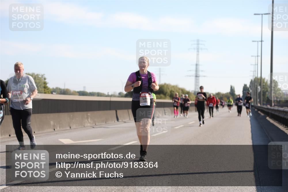 03.10.2025 - Köhlbrandbrückenlauf Yannick Fuchs http://msf.ph/oto/9183364 03.10.2025 11:27:23 Position 3 5372 meine-sportfotos.de