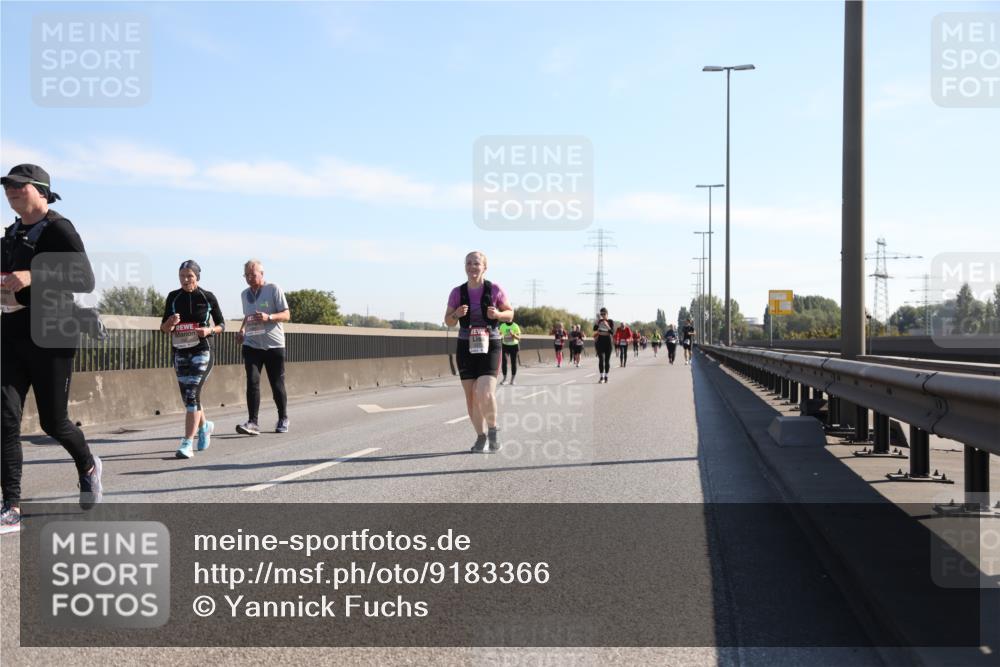 03.10.2025 - Köhlbrandbrückenlauf Yannick Fuchs http://msf.ph/oto/9183366 03.10.2025 11:27:24 Position 3  meine-sportfotos.de