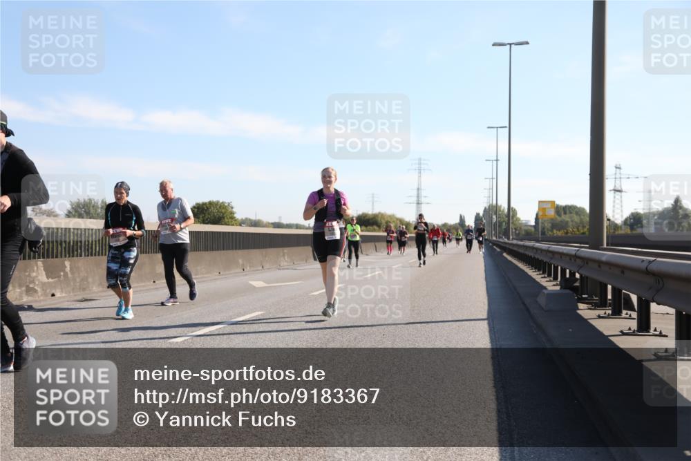 03.10.2025 - Köhlbrandbrückenlauf Yannick Fuchs http://msf.ph/oto/9183367 03.10.2025 11:27:24 Position 3  meine-sportfotos.de