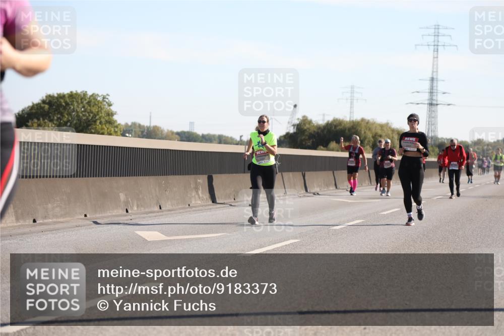 03.10.2025 - Köhlbrandbrückenlauf Yannick Fuchs http://msf.ph/oto/9183373 03.10.2025 11:27:26 Position 3  meine-sportfotos.de