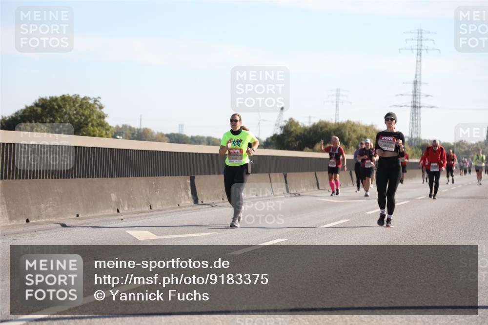 03.10.2025 - Köhlbrandbrückenlauf Yannick Fuchs http://msf.ph/oto/9183375 03.10.2025 11:27:27 Position 3 5484 meine-sportfotos.de
