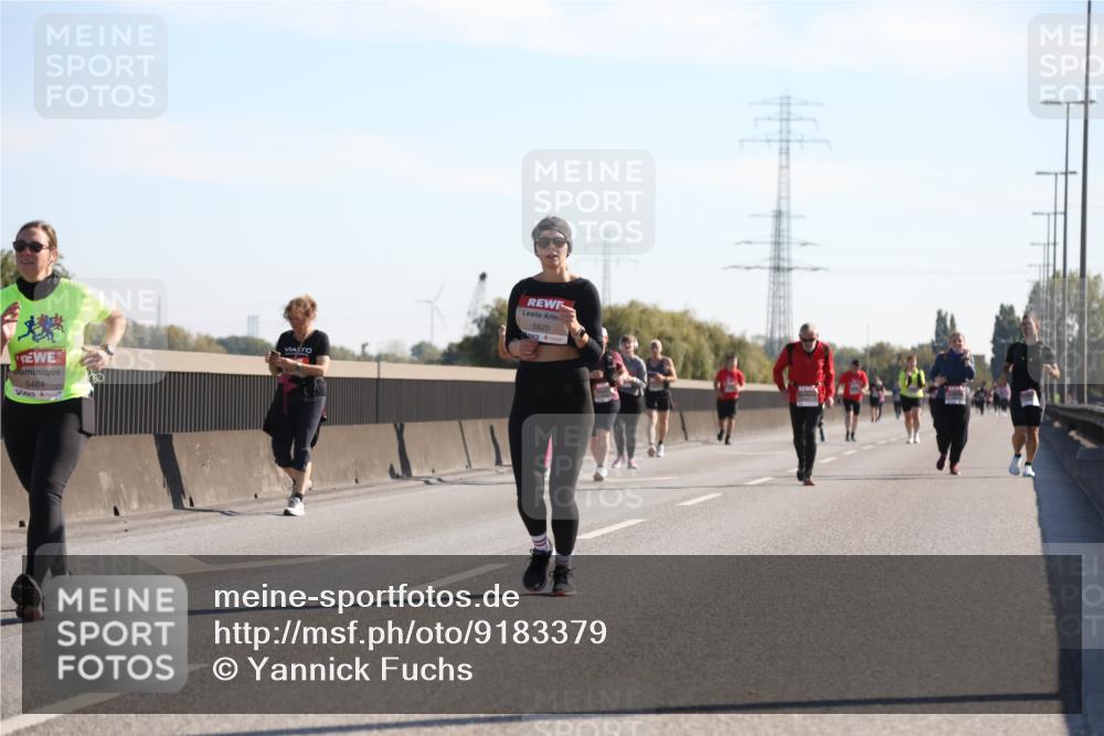 03.10.2025 - Köhlbrandbrückenlauf Yannick Fuchs http://msf.ph/oto/9183379 03.10.2025 11:27:30 Position 3 5484, 5820 meine-sportfotos.de