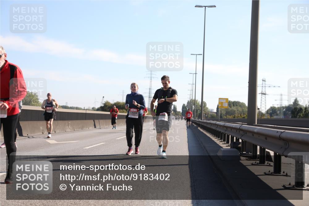03.10.2025 - Köhlbrandbrückenlauf Yannick Fuchs http://msf.ph/oto/9183402 03.10.2025 11:27:42 Position 3  meine-sportfotos.de