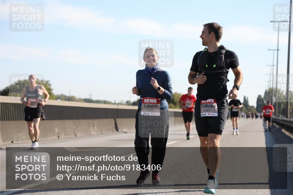 03.10.2025 - Köhlbrandbrückenlauf Yannick Fuchs http://msf.ph/oto/9183406 03.10.2025 11:27:44 Position 3 5216, 4157 meine-sportfotos.de