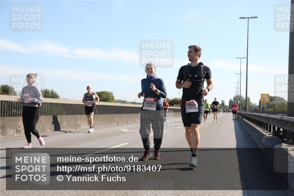 03.10.2025 - Köhlbrandbrückenlauf Yannick Fuchs http://msf.ph/oto/9183407 03.10.2025 11:27:44 Position 3 5216, 4157 meine-sportfotos.de