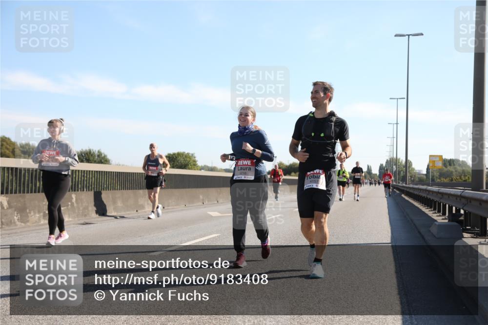 03.10.2025 - Köhlbrandbrückenlauf Yannick Fuchs http://msf.ph/oto/9183408 03.10.2025 11:27:45 Position 3 5216, 4157 meine-sportfotos.de