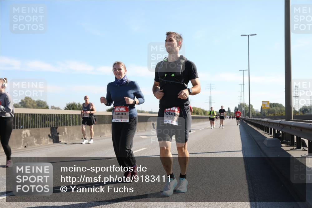 03.10.2025 - Köhlbrandbrückenlauf Yannick Fuchs http://msf.ph/oto/9183411 03.10.2025 11:27:45 Position 3 5216, 4157 meine-sportfotos.de