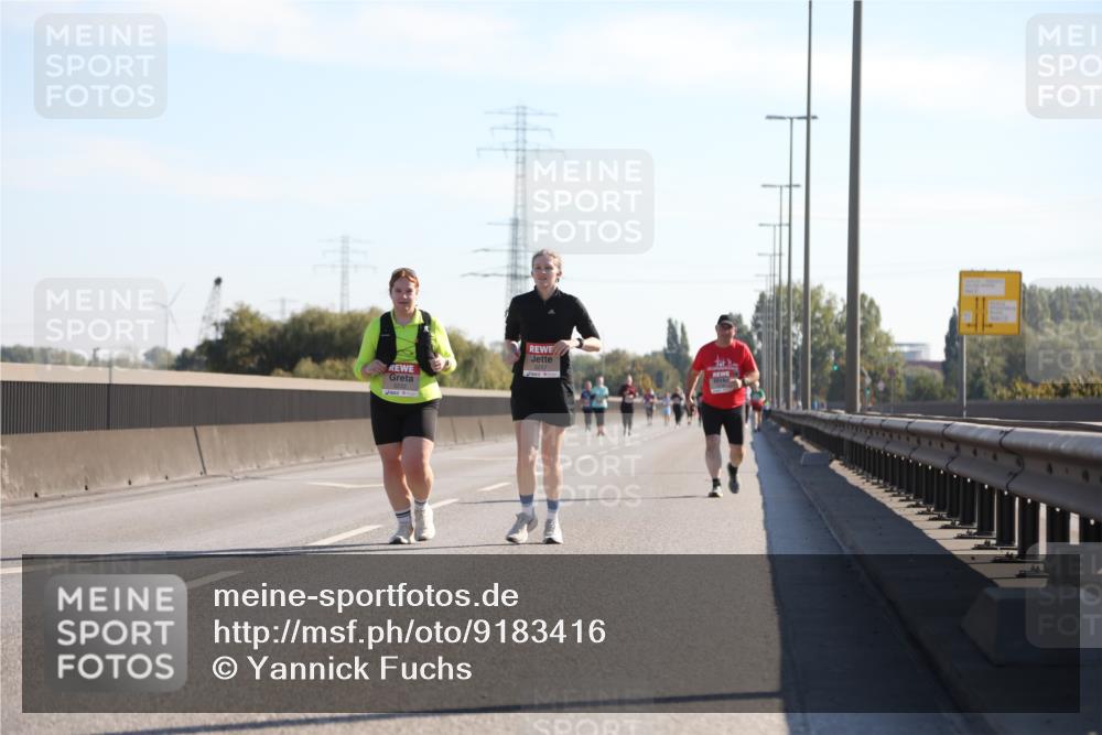03.10.2025 - Köhlbrandbrückenlauf Yannick Fuchs http://msf.ph/oto/9183416 03.10.2025 11:27:49 Position 3  meine-sportfotos.de
