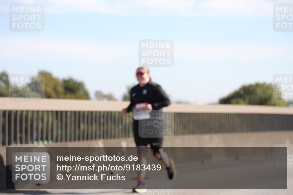 03.10.2025 - Köhlbrandbrückenlauf Yannick Fuchs http://msf.ph/oto/9183439 03.10.2025 11:28:17 Position 3  meine-sportfotos.de