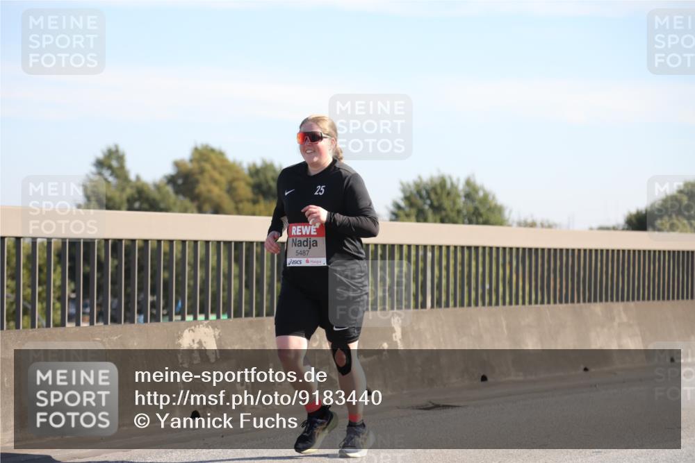 03.10.2025 - Köhlbrandbrückenlauf Yannick Fuchs http://msf.ph/oto/9183440 03.10.2025 11:28:17 Position 3 25, 5487 meine-sportfotos.de