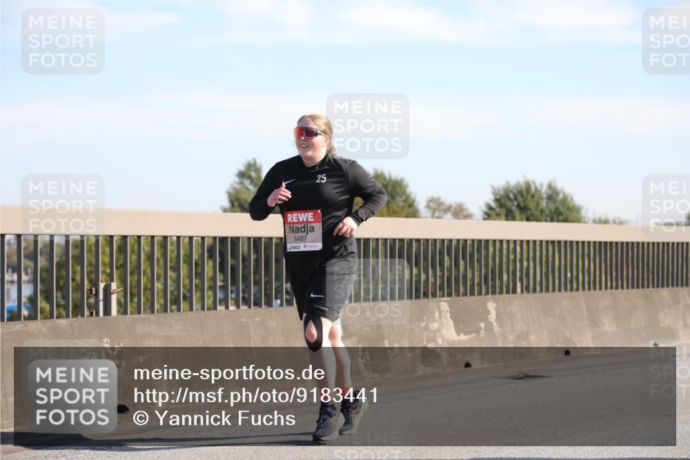 03.10.2025 - Köhlbrandbrückenlauf Yannick Fuchs http://msf.ph/oto/9183441 03.10.2025 11:28:18 Position 3 5487, 25 meine-sportfotos.de