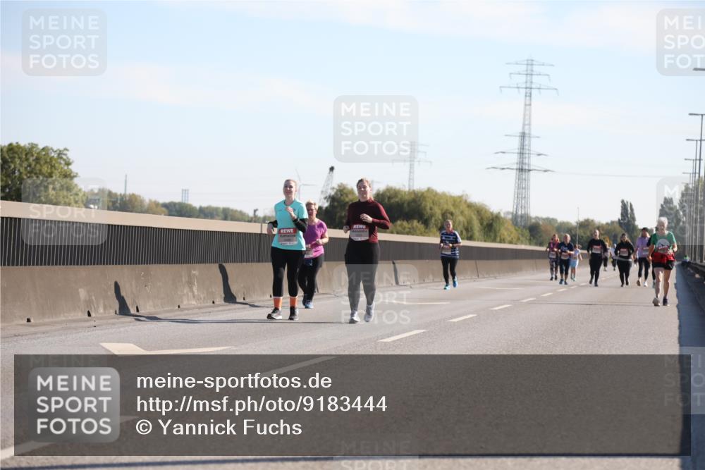 03.10.2025 - Köhlbrandbrückenlauf Yannick Fuchs http://msf.ph/oto/9183444 03.10.2025 11:28:20 Position 3  meine-sportfotos.de