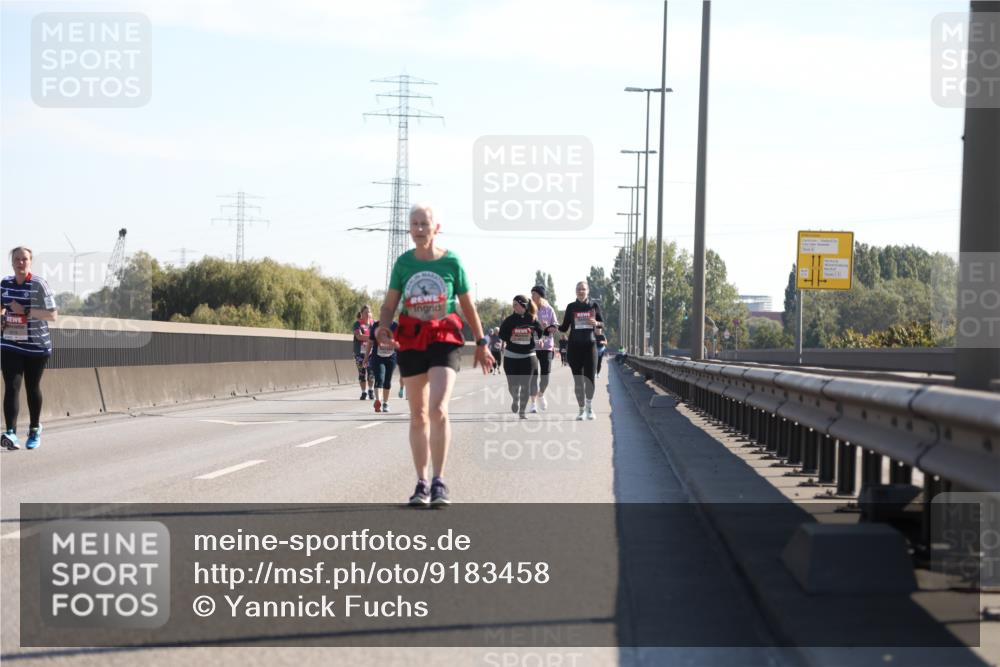 03.10.2025 - Köhlbrandbrückenlauf Yannick Fuchs http://msf.ph/oto/9183458 03.10.2025 11:28:31 Position 3  meine-sportfotos.de