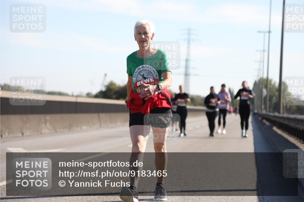 03.10.2025 - Köhlbrandbrückenlauf Yannick Fuchs http://msf.ph/oto/9183465 03.10.2025 11:28:35 Position 3  meine-sportfotos.de