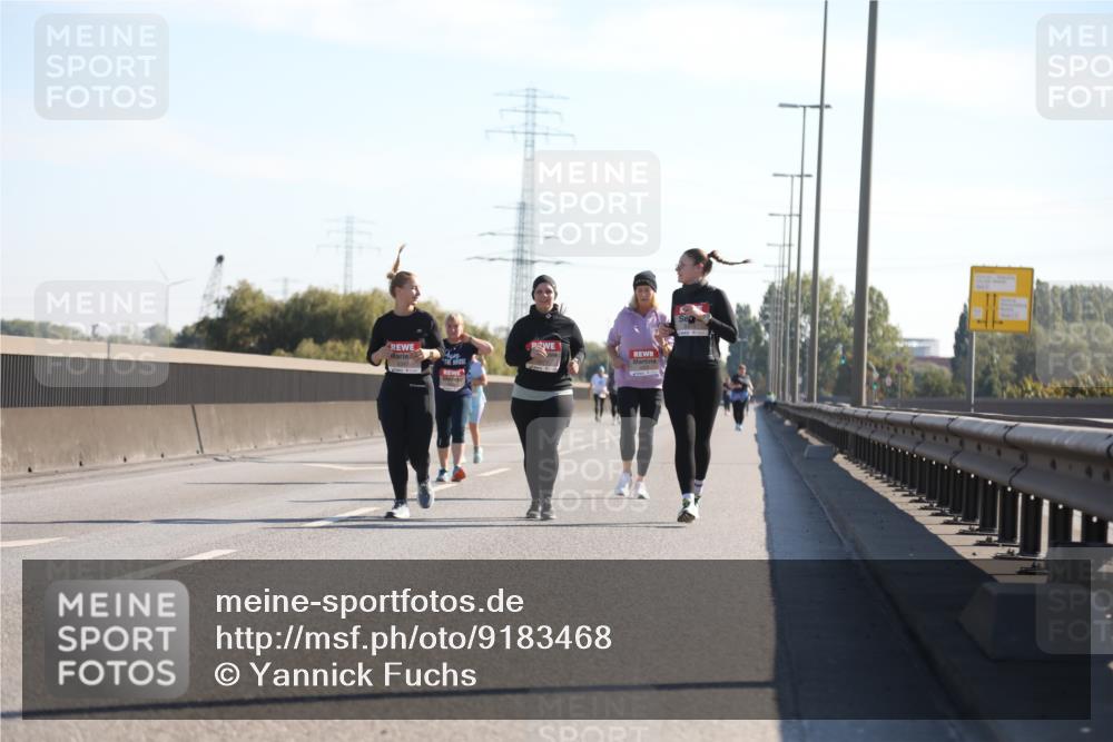 03.10.2025 - Köhlbrandbrückenlauf Yannick Fuchs http://msf.ph/oto/9183468 03.10.2025 11:28:38 Position 3  meine-sportfotos.de