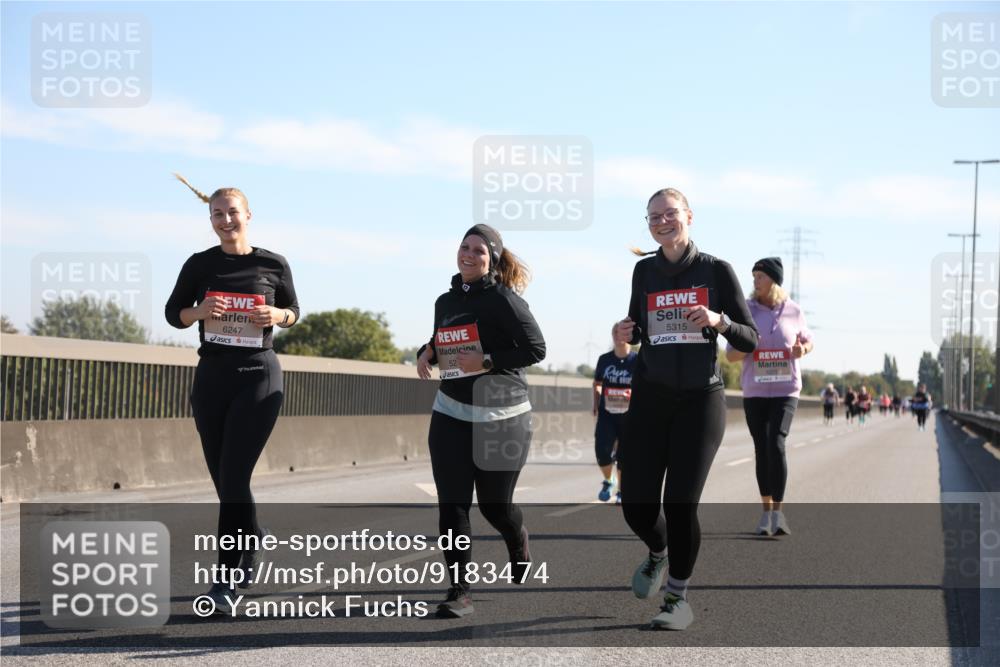 03.10.2025 - Köhlbrandbrückenlauf Yannick Fuchs http://msf.ph/oto/9183474 03.10.2025 11:28:44 Position 3 6247, 52, 5315 meine-sportfotos.de