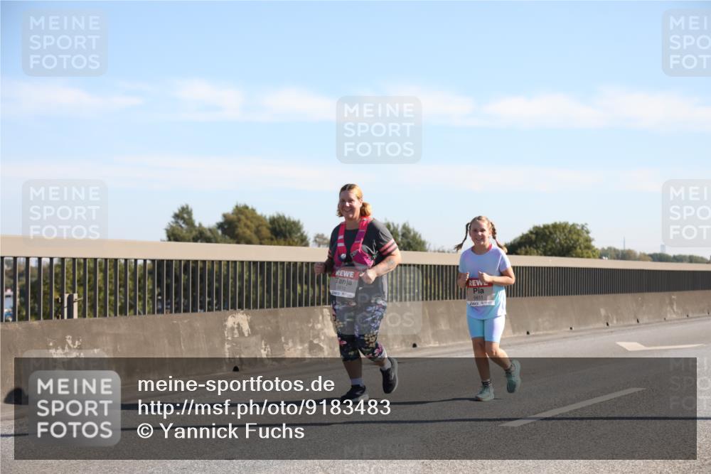 03.10.2025 - Köhlbrandbrückenlauf Yannick Fuchs http://msf.ph/oto/9183483 03.10.2025 11:28:52 Position 3 5612, 5611 meine-sportfotos.de