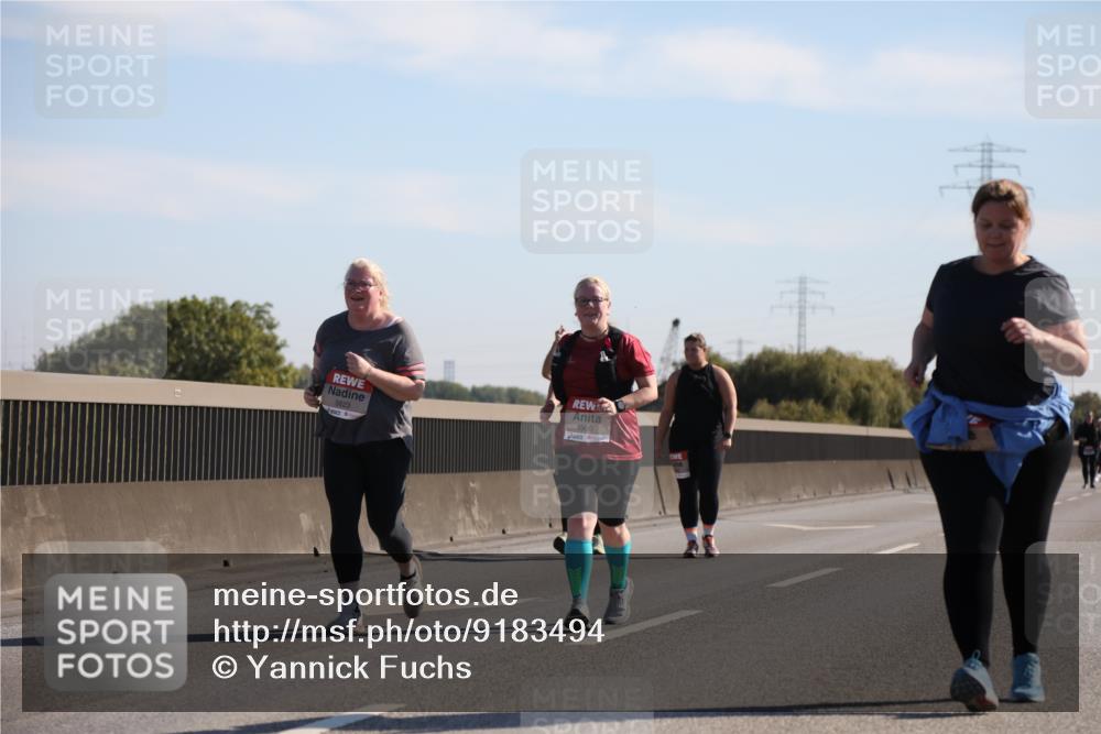 03.10.2025 - Köhlbrandbrückenlauf Yannick Fuchs http://msf.ph/oto/9183494 03.10.2025 11:29:16 Position 3 5623, 5900 meine-sportfotos.de