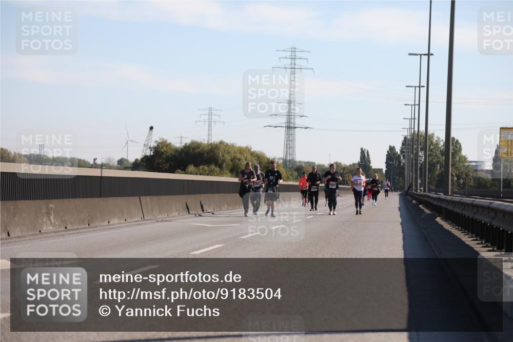 03.10.2025 - Köhlbrandbrückenlauf Yannick Fuchs http://msf.ph/oto/9183504 03.10.2025 11:29:25 Position 3  meine-sportfotos.de