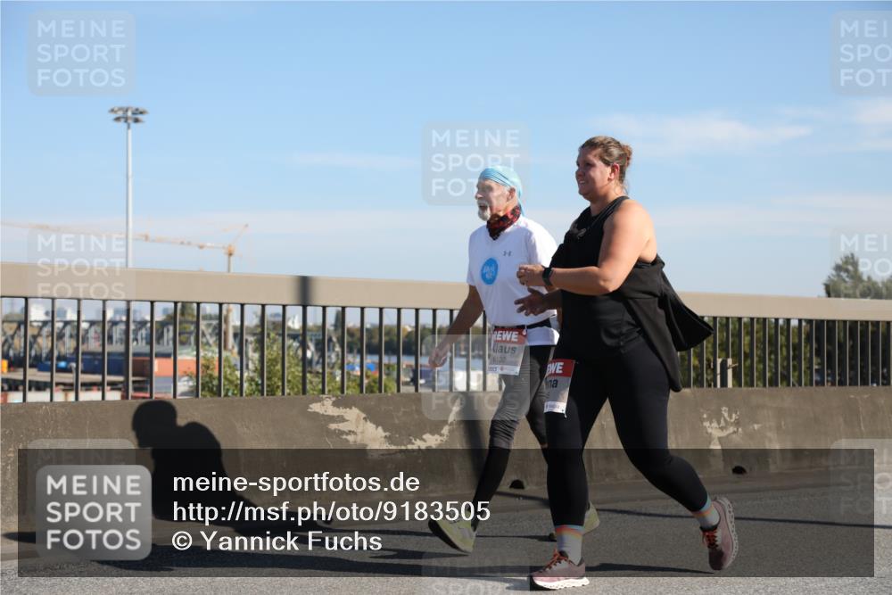03.10.2025 - Köhlbrandbrückenlauf Yannick Fuchs http://msf.ph/oto/9183505 03.10.2025 11:29:27 Position 3 6102 meine-sportfotos.de
