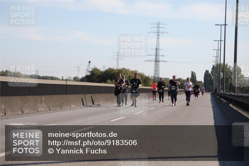 03.10.2025 - Köhlbrandbrückenlauf Yannick Fuchs http://msf.ph/oto/9183506 03.10.2025 11:29:30 Position 3  meine-sportfotos.de