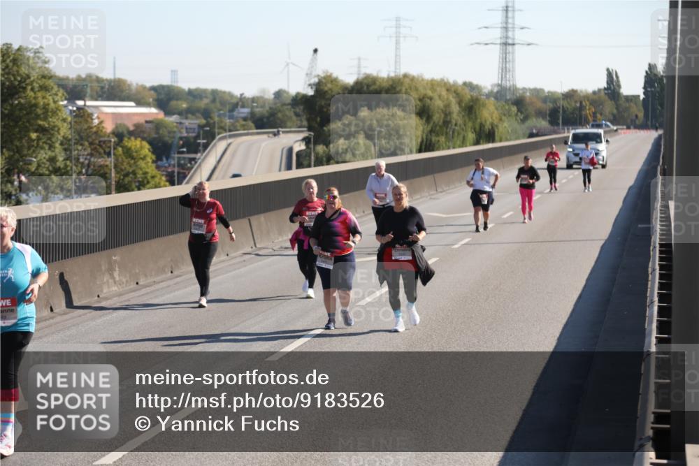 03.10.2025 - Köhlbrandbrückenlauf Yannick Fuchs http://msf.ph/oto/9183526 03.10.2025 11:29:55 Position 3 49 meine-sportfotos.de