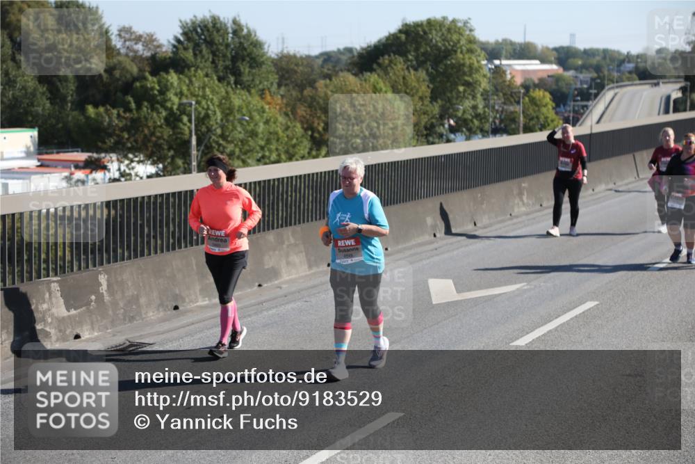 03.10.2025 - Köhlbrandbrückenlauf Yannick Fuchs http://msf.ph/oto/9183529 03.10.2025 11:29:56 Position 3  meine-sportfotos.de