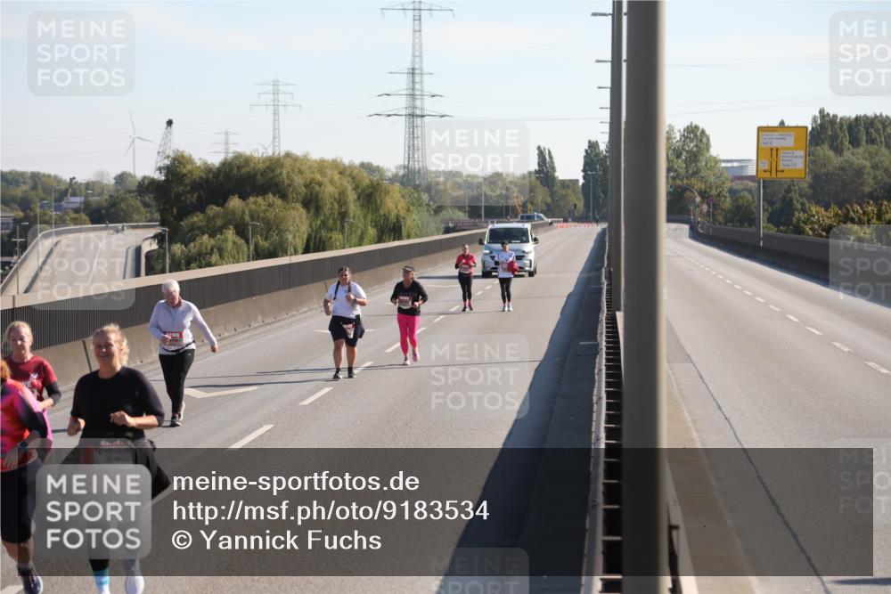 03.10.2025 - Köhlbrandbrückenlauf Yannick Fuchs http://msf.ph/oto/9183534 03.10.2025 11:29:59 Position 3 7112, 5540 meine-sportfotos.de