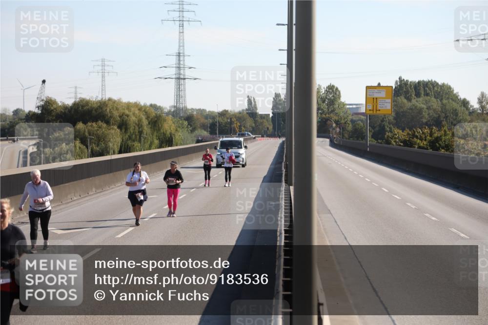 03.10.2025 - Köhlbrandbrückenlauf Yannick Fuchs http://msf.ph/oto/9183536 03.10.2025 11:29:59 Position 3  meine-sportfotos.de