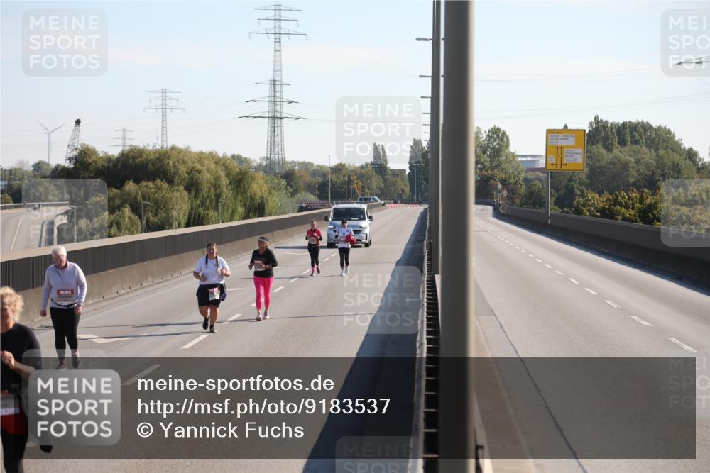 03.10.2025 - Köhlbrandbrückenlauf Yannick Fuchs http://msf.ph/oto/9183537 03.10.2025 11:29:59 Position 3  meine-sportfotos.de