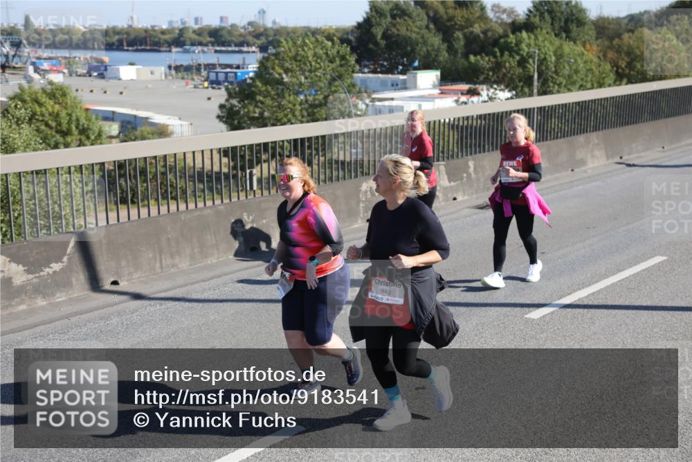 03.10.2025 - Köhlbrandbrückenlauf Yannick Fuchs http://msf.ph/oto/9183541 03.10.2025 11:30:04 Position 3 5540 meine-sportfotos.de