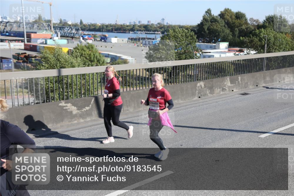 03.10.2025 - Köhlbrandbrückenlauf Yannick Fuchs http://msf.ph/oto/9183545 03.10.2025 11:30:06 Position 3 5603 meine-sportfotos.de