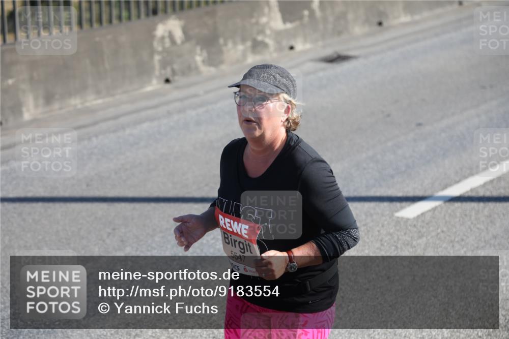 03.10.2025 - Köhlbrandbrückenlauf Yannick Fuchs http://msf.ph/oto/9183554 03.10.2025 11:30:16 Position 3 5547 meine-sportfotos.de