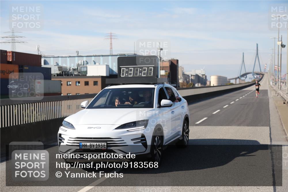 03.10.2025 - Köhlbrandbrückenlauf Yannick Fuchs http://msf.ph/oto/9183568 03.10.2025 11:31:20 Position 3 0, 88, 27, 193 meine-sportfotos.de