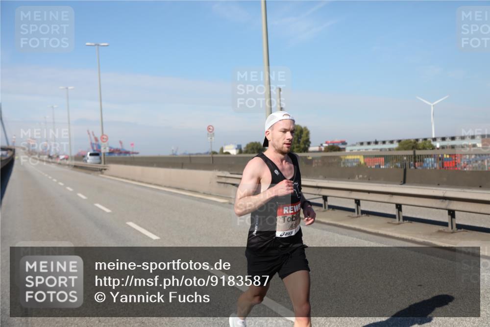 03.10.2025 - Köhlbrandbrückenlauf Yannick Fuchs http://msf.ph/oto/9183587 03.10.2025 11:33:16 Position 3 6610 meine-sportfotos.de