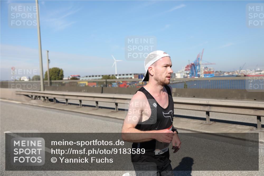 03.10.2025 - Köhlbrandbrückenlauf Yannick Fuchs http://msf.ph/oto/9183589 03.10.2025 11:33:16 Position 3 199, 910 meine-sportfotos.de