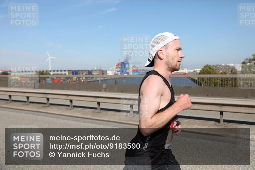 03.10.2025 - Köhlbrandbrückenlauf Yannick Fuchs http://msf.ph/oto/9183590 03.10.2025 11:33:16 Position 3  meine-sportfotos.de