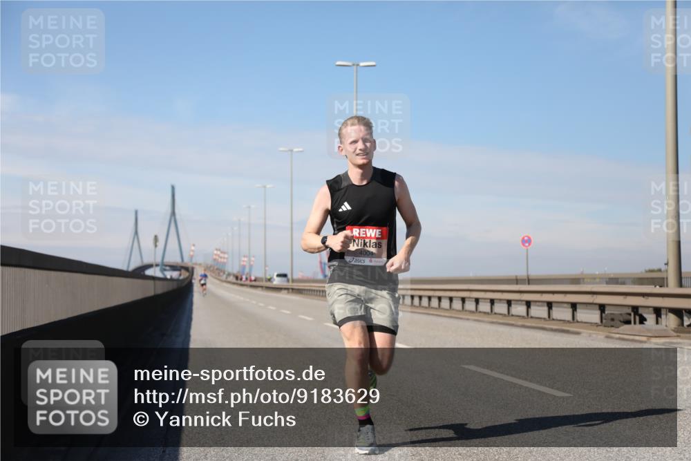 03.10.2025 - Köhlbrandbrückenlauf Yannick Fuchs http://msf.ph/oto/9183629 03.10.2025 11:34:02 Position 3 4004 meine-sportfotos.de