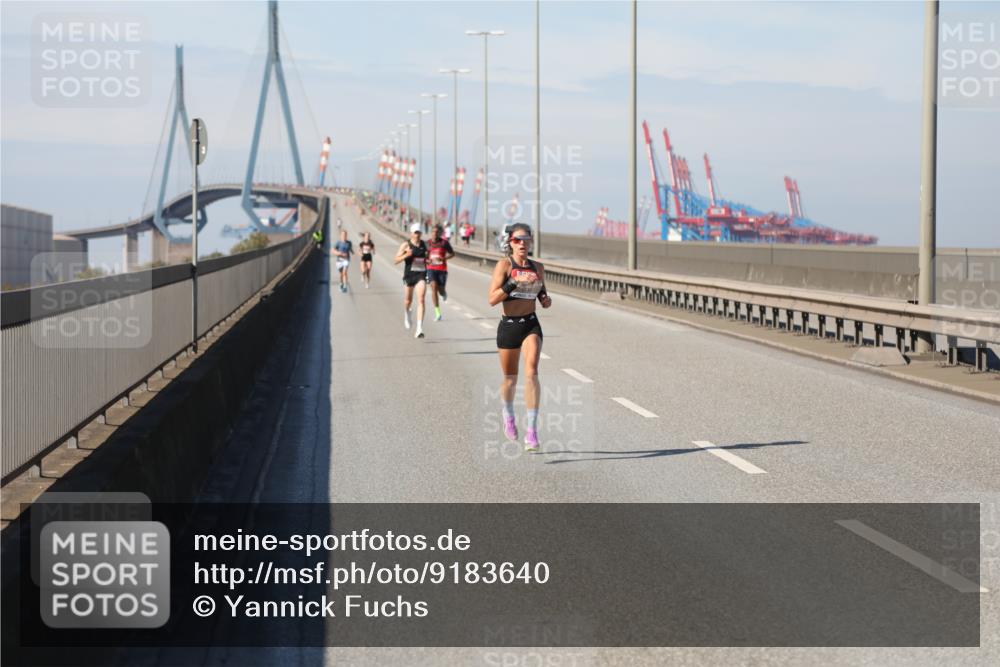 03.10.2025 - Köhlbrandbrückenlauf Yannick Fuchs http://msf.ph/oto/9183640 03.10.2025 11:34:23 Position 3  meine-sportfotos.de