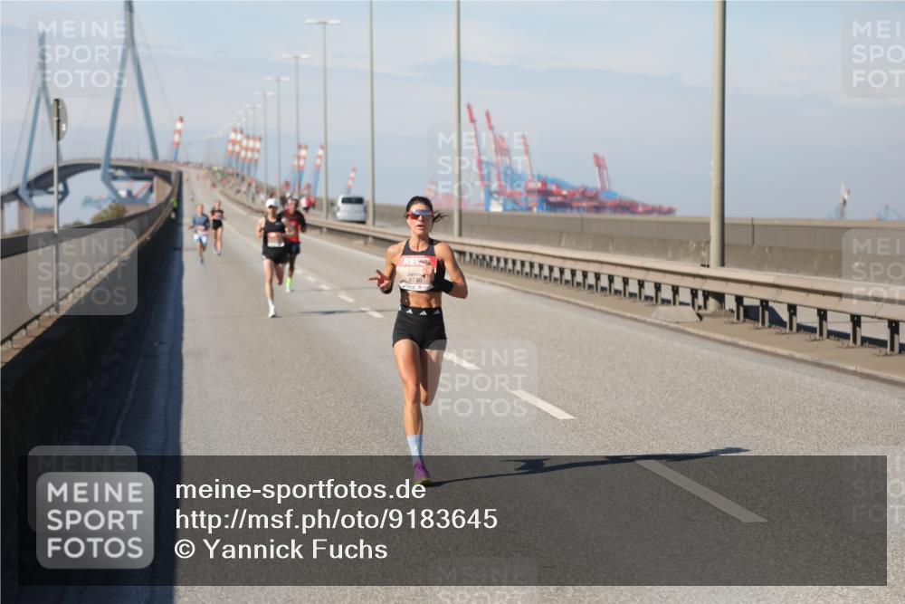 03.10.2025 - Köhlbrandbrückenlauf Yannick Fuchs http://msf.ph/oto/9183645 03.10.2025 11:34:24 Position 3 6740 meine-sportfotos.de