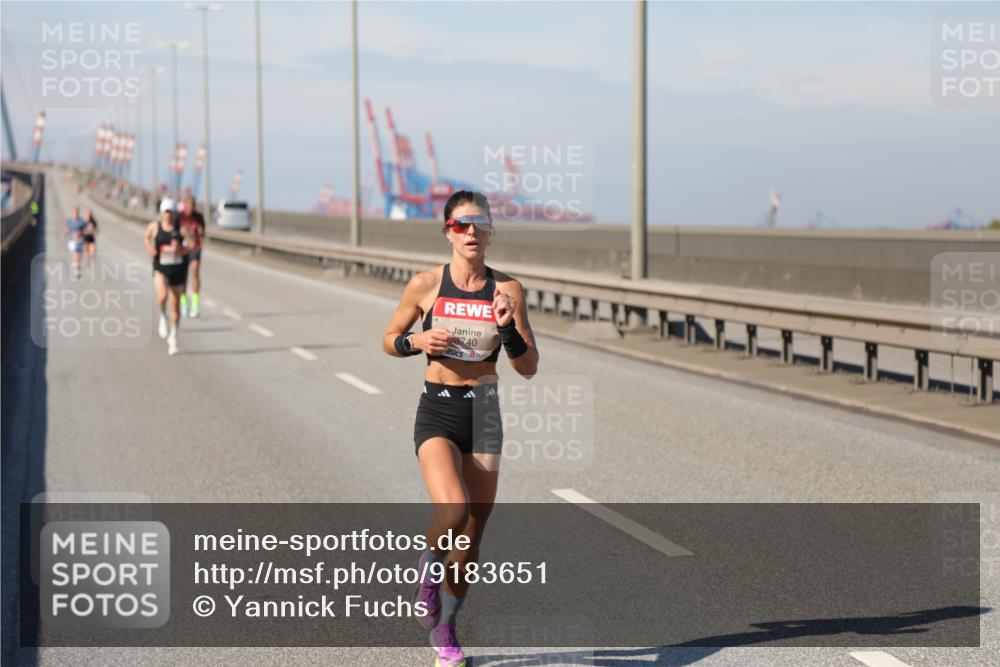 03.10.2025 - Köhlbrandbrückenlauf Yannick Fuchs http://msf.ph/oto/9183651 03.10.2025 11:34:25 Position 3 6740 meine-sportfotos.de