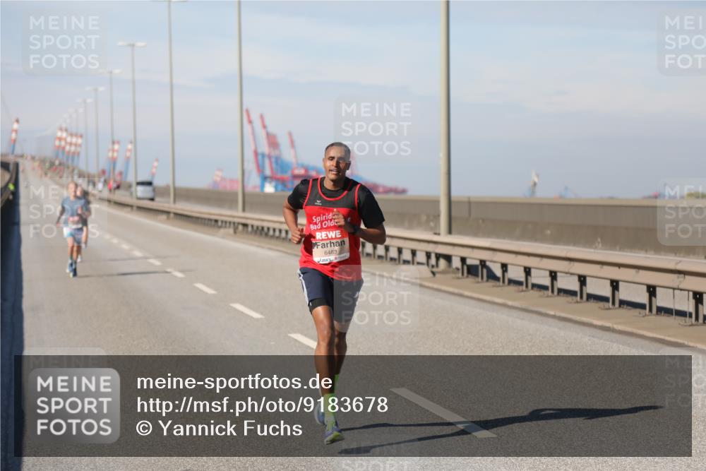 03.10.2025 - Köhlbrandbrückenlauf Yannick Fuchs http://msf.ph/oto/9183678 03.10.2025 11:34:32 Position 3 6483 meine-sportfotos.de