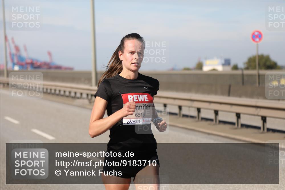 03.10.2025 - Köhlbrandbrückenlauf Yannick Fuchs http://msf.ph/oto/9183710 03.10.2025 11:34:41 Position 3 6516 meine-sportfotos.de