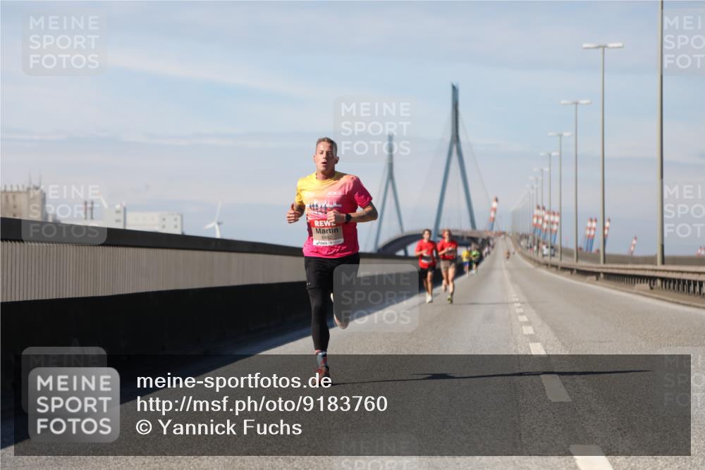 03.10.2025 - Köhlbrandbrückenlauf Yannick Fuchs http://msf.ph/oto/9183760 03.10.2025 11:36:20 Position 3 6482 meine-sportfotos.de